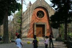 La chiesa di Monte Leco